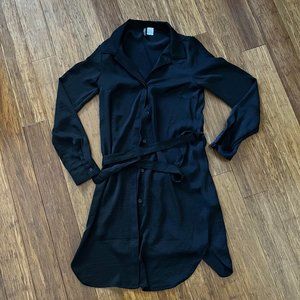 H&M silky shirt dress 3XS